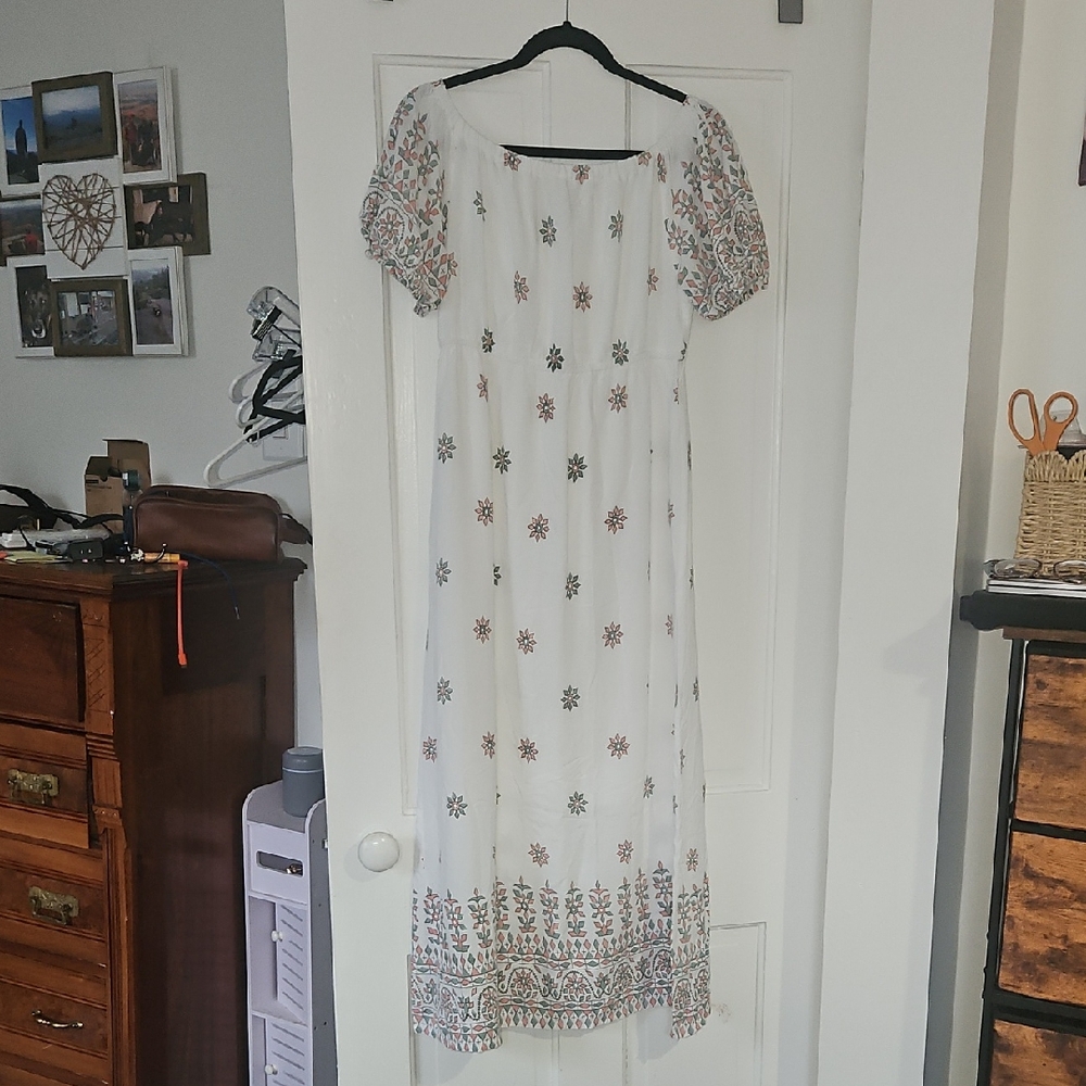 Floral White Maxi Dress Size XL